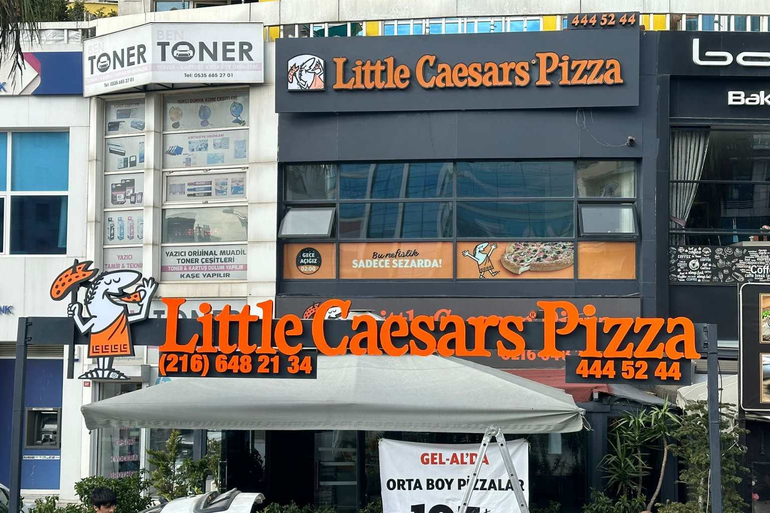Little Caesars Türkiye Tabela ve Mağaza Görselleme – Meridyen Ajans